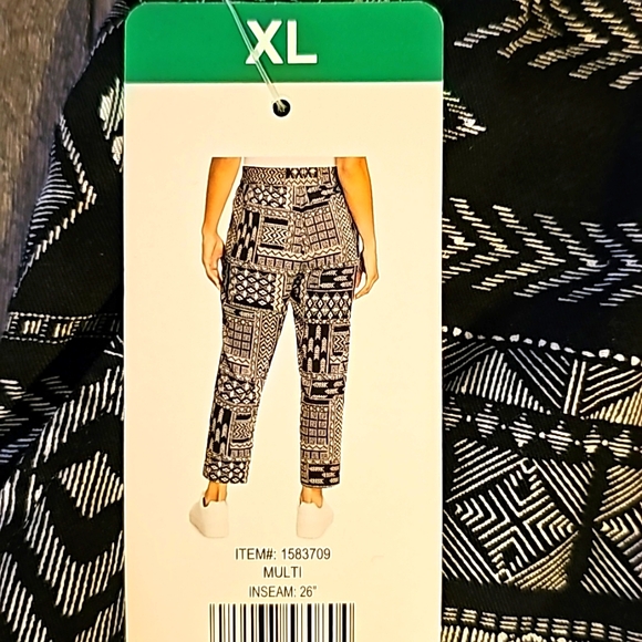 Jessica Simpson cropped pants geometric print pockets new - Picture 1 of 3